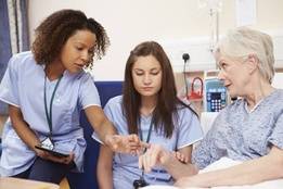 How to Become a Nurse Educator