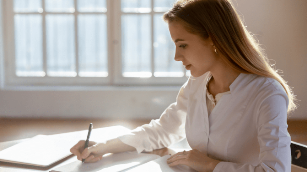 How Nurses Can Plan Career Changes in 2025